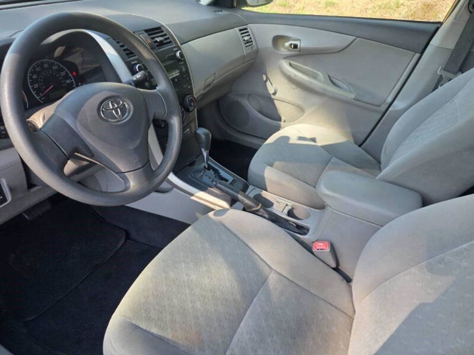 Used 2010 Toyota Corolla LE w/ All Weather Guard Pkg FWD image 7