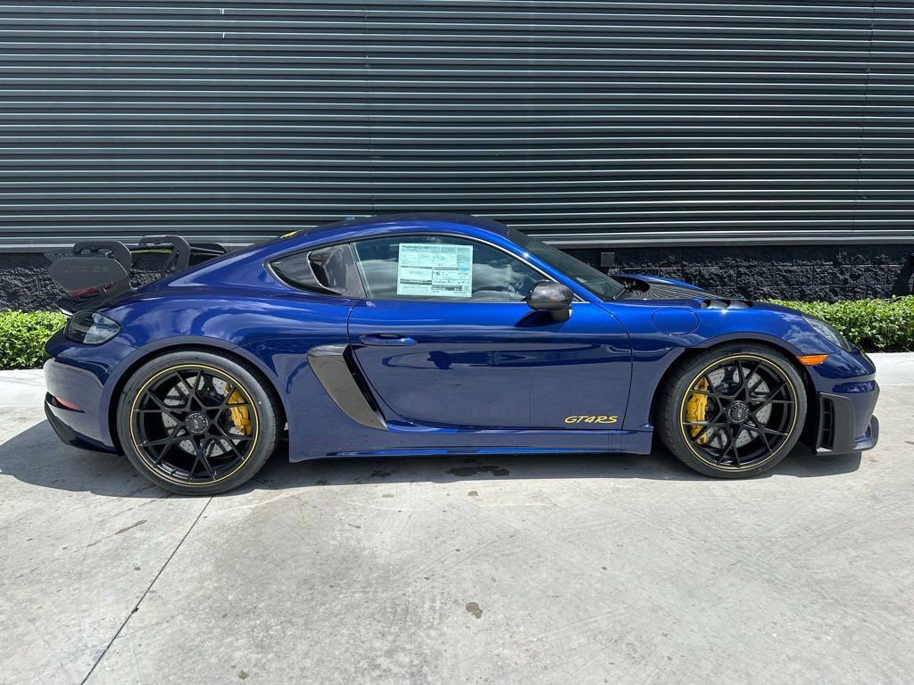 Used 2025 Porsche 718 Cayman GT4 RS image 8