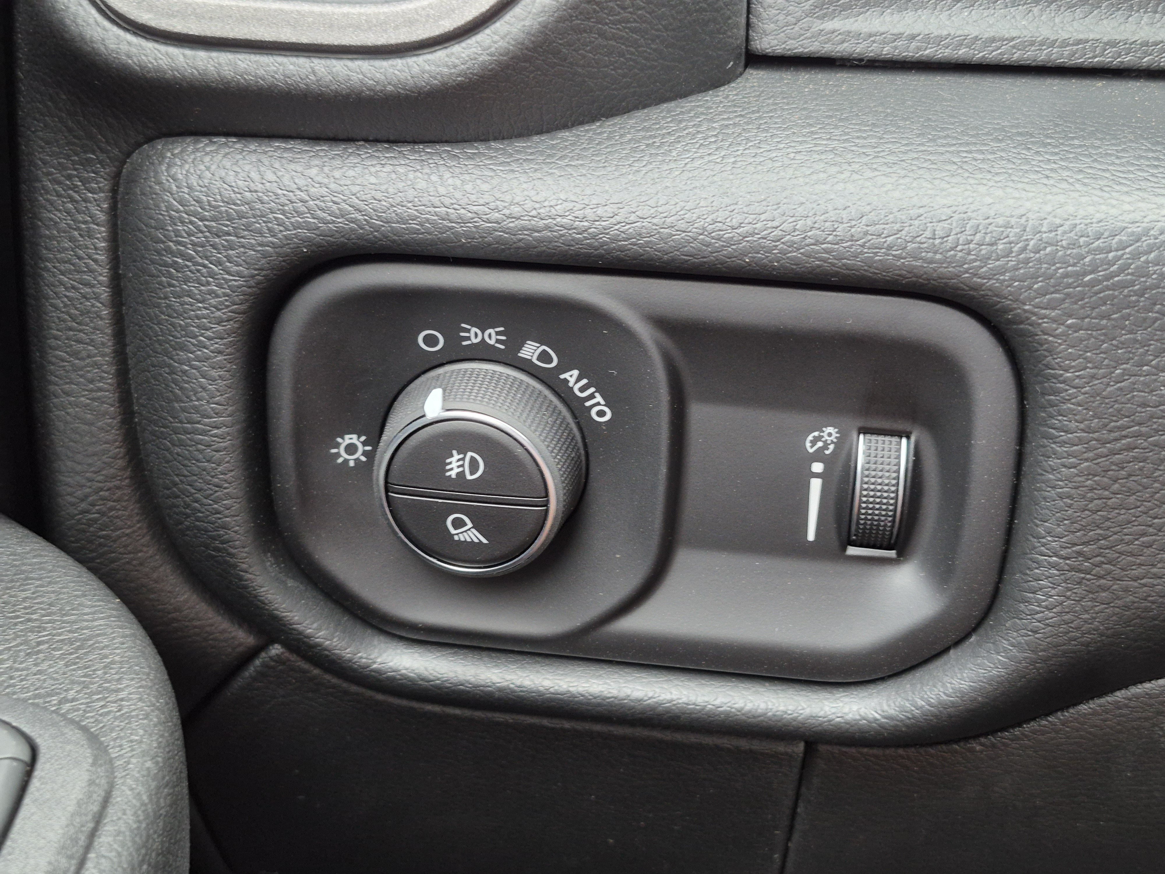 New 2026 RAM 3500 Tradesman AWD/4WD image 12