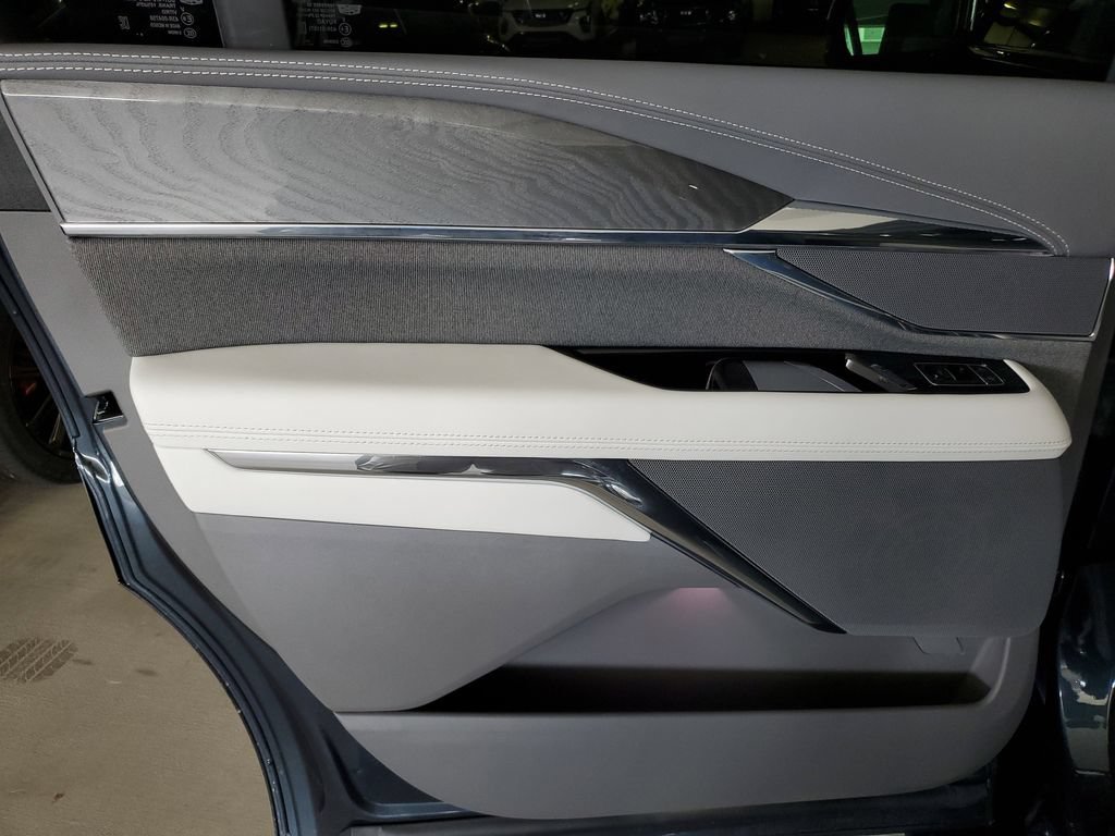 New 2026 Cadillac Escalade IQ Sport 1 AWD/4WD image 8