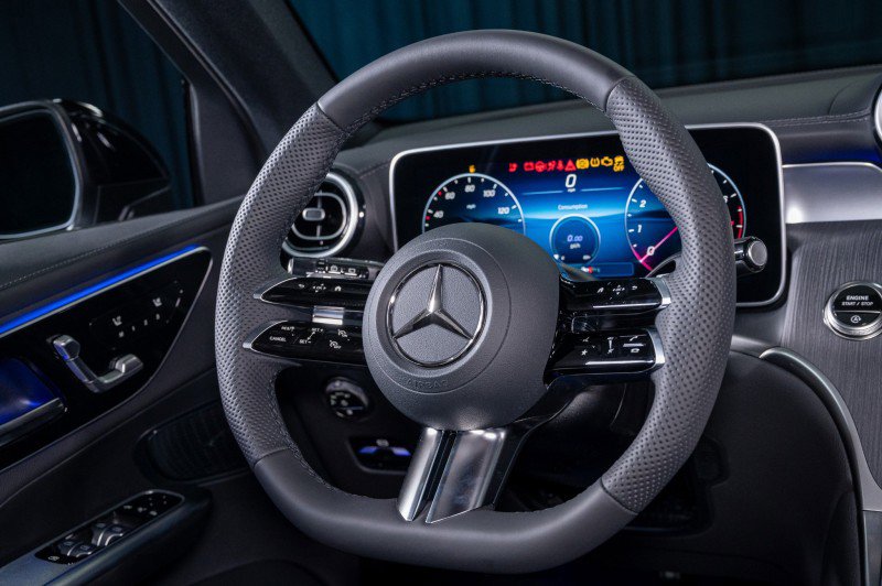 Certified 2026 Mercedes-Benz GLC 300 image 18