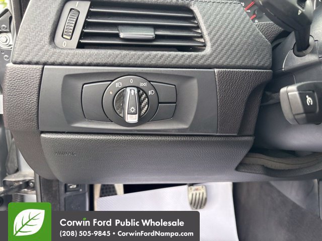 Used 2011 BMW M3 Convertible RWD image 13