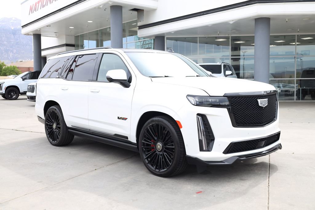 Used 2023 Cadillac Escalade V AWD/4WD image 8