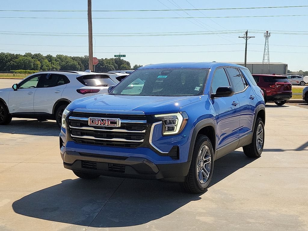 New 2027 GMC Terrain Elevation w/ LPO, Floor Liner Package FWD image 2