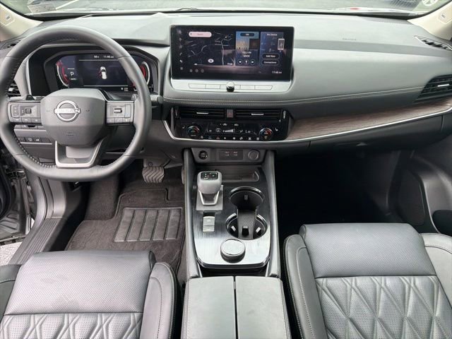 Used 2026 Nissan Rogue Platinum w/ Platinum Premium Package AWD/4WD image 19