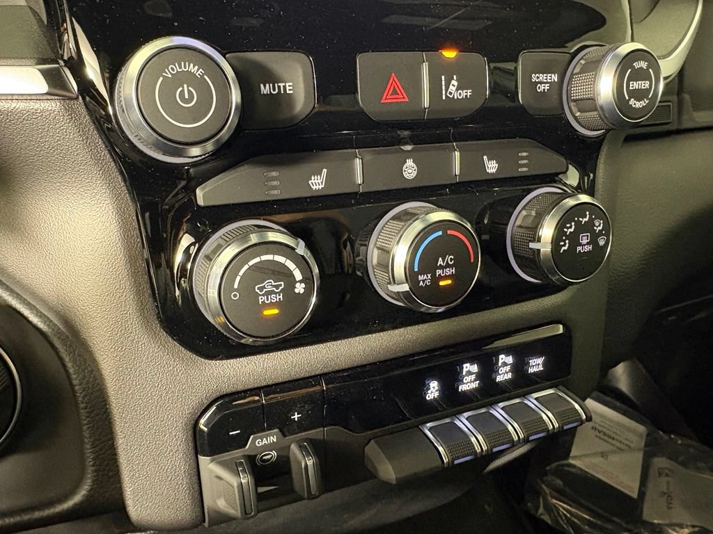 New 2027 RAM 1500 Big Horn RWD image 34