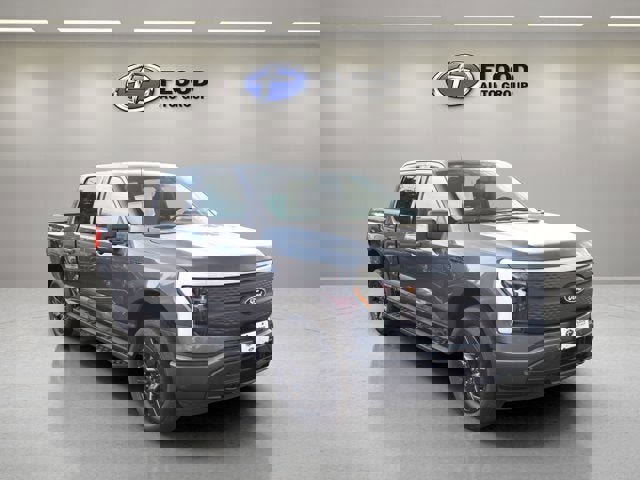 New 2025 Ford F150 Lightning Flash