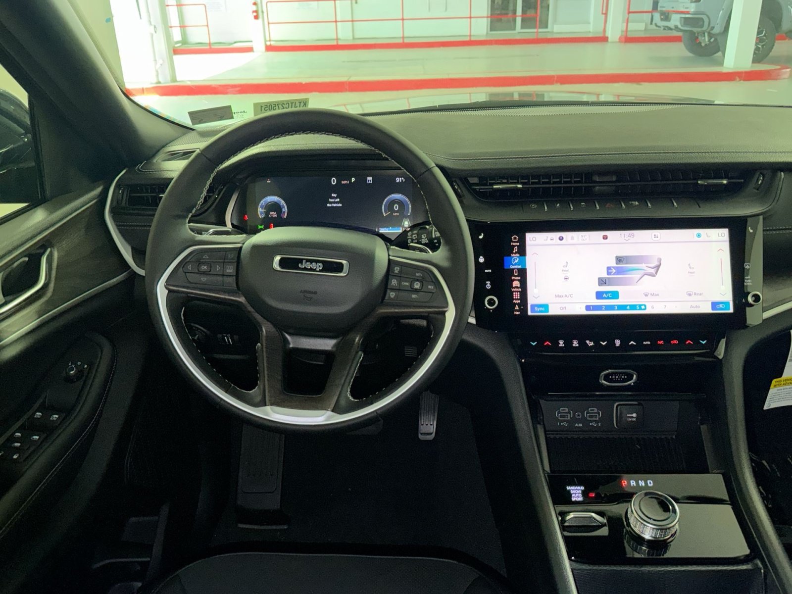 New 2026 Jeep Grand Cherokee Altitude AWD/4WD image 16