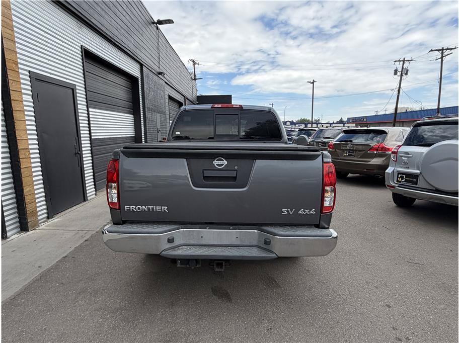 Used 2018 Nissan Frontier SV AWD/4WD image 4