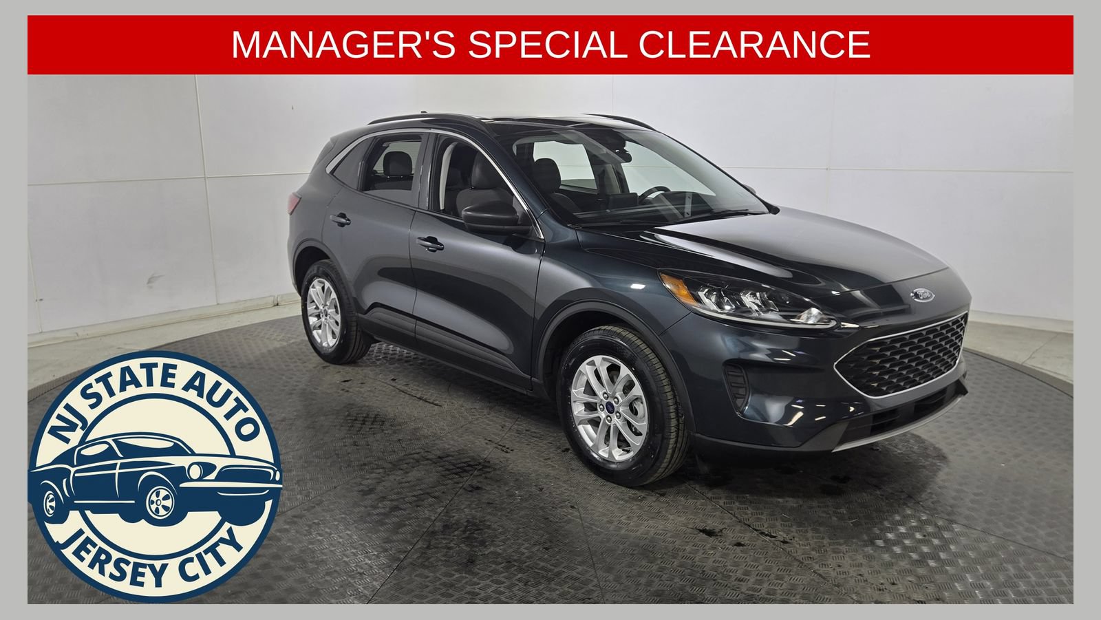 Used 2022 Ford Escape SE w/ Convenience Package AWD/4WD image 1