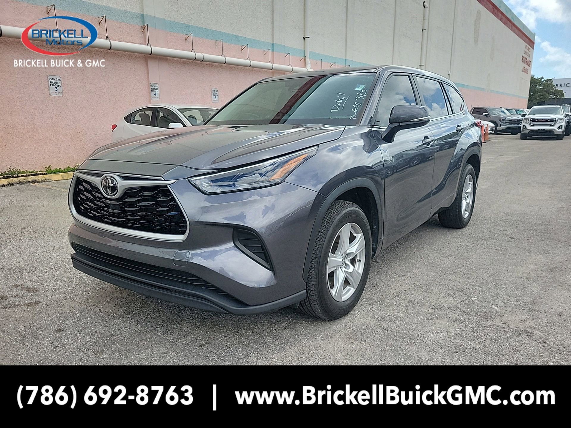 Used 2023 Toyota Highlander L