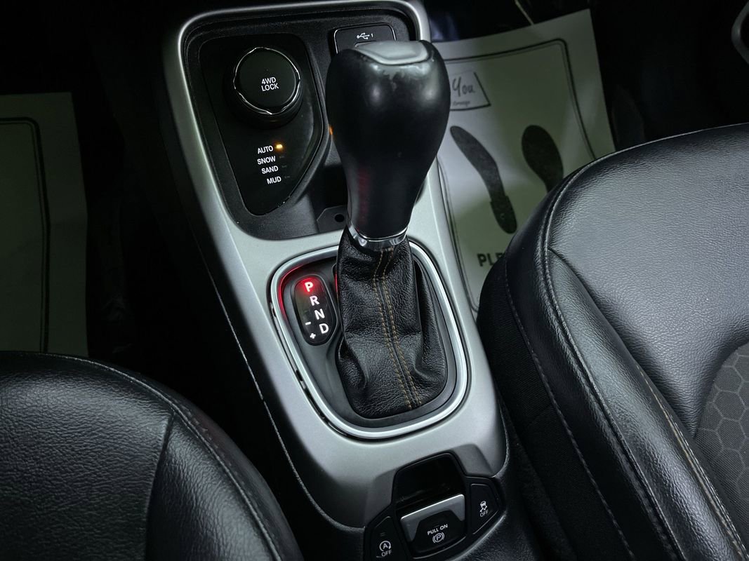 Used 2019 Jeep Compass Latitude w/ Popular Equipment Group image 24