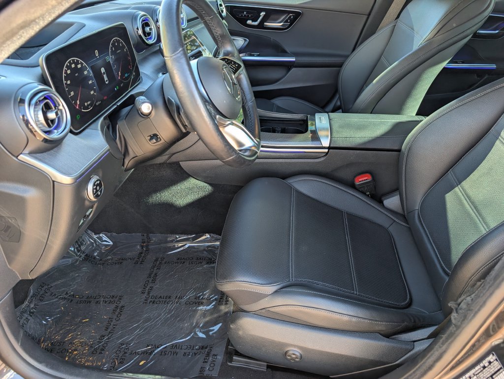 Used 2022 Mercedes-Benz C 300 4MATIC Sedan image 11
