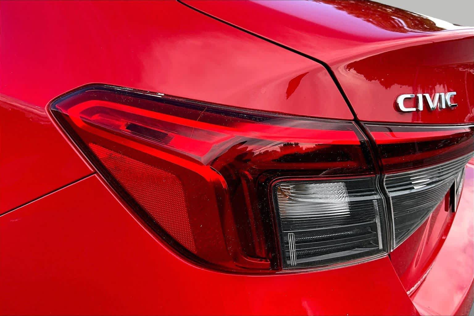 Used 2022 Honda Civic LX image 28