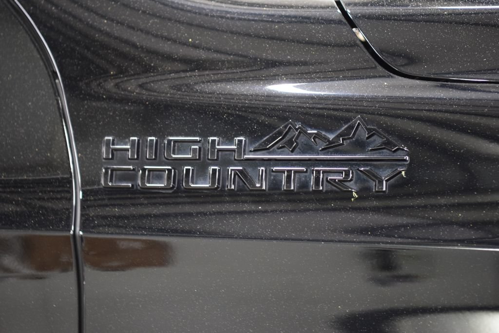 Used 2023 Chevrolet Tahoe High Country AWD/4WD image 14