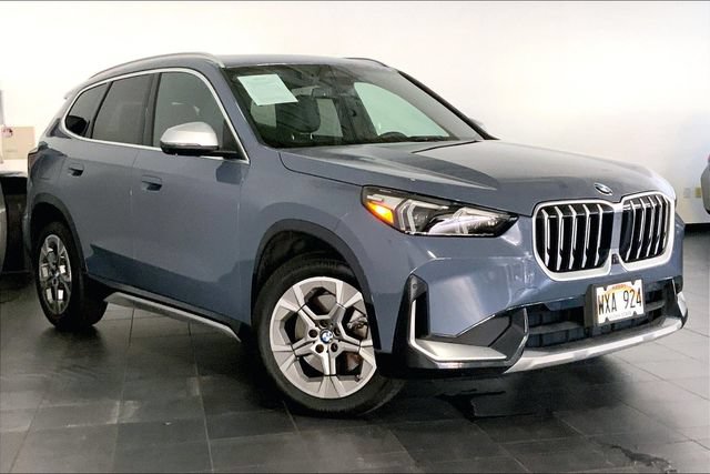 Used 2023 BMW X1 xDrive28i w/ Premium Package AWD/4WD image 2