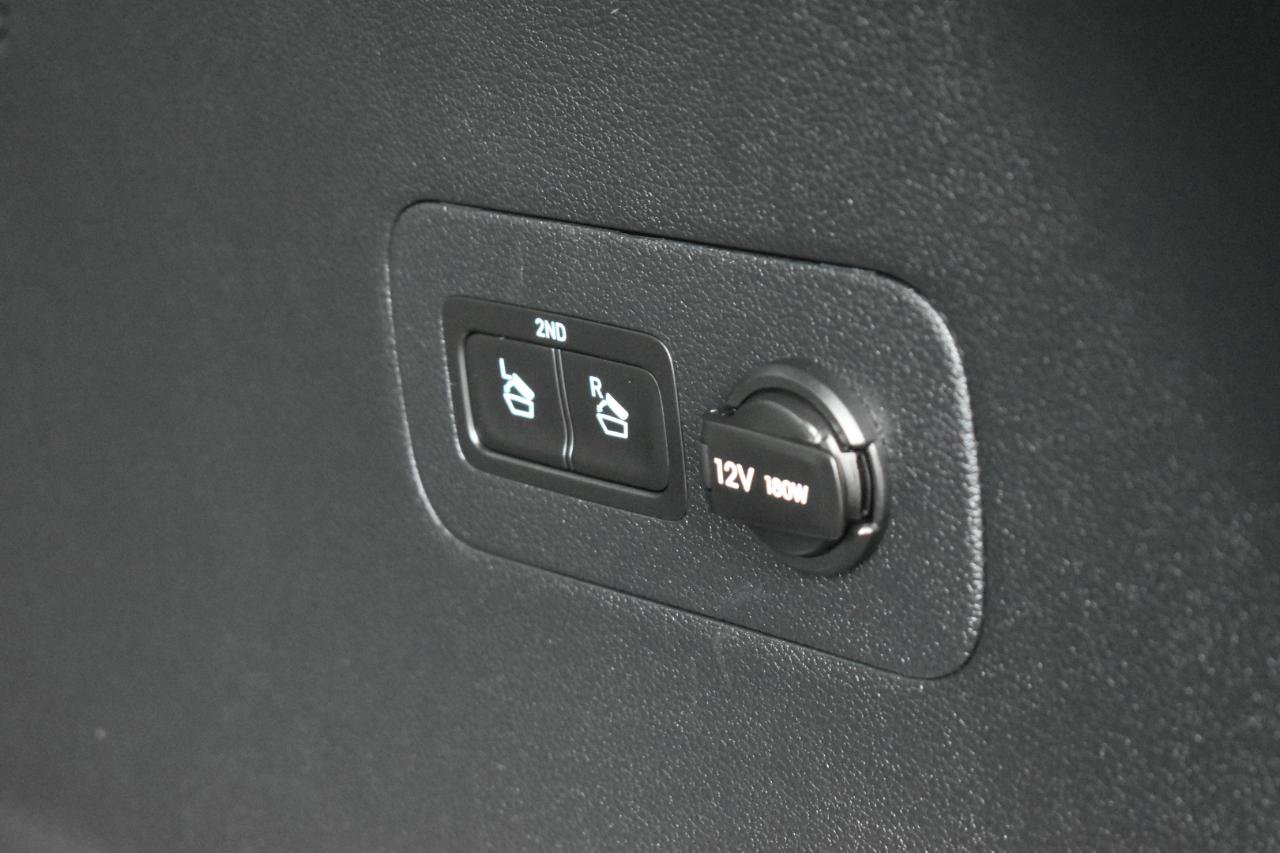 Used 2023 Hyundai Santa Fe Limited AWD/4WD image 46