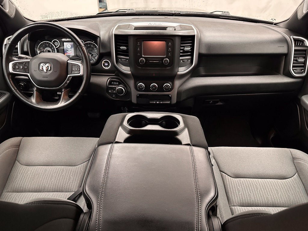 Used 2023 RAM 1500 Big Horn AWD/4WD image 7