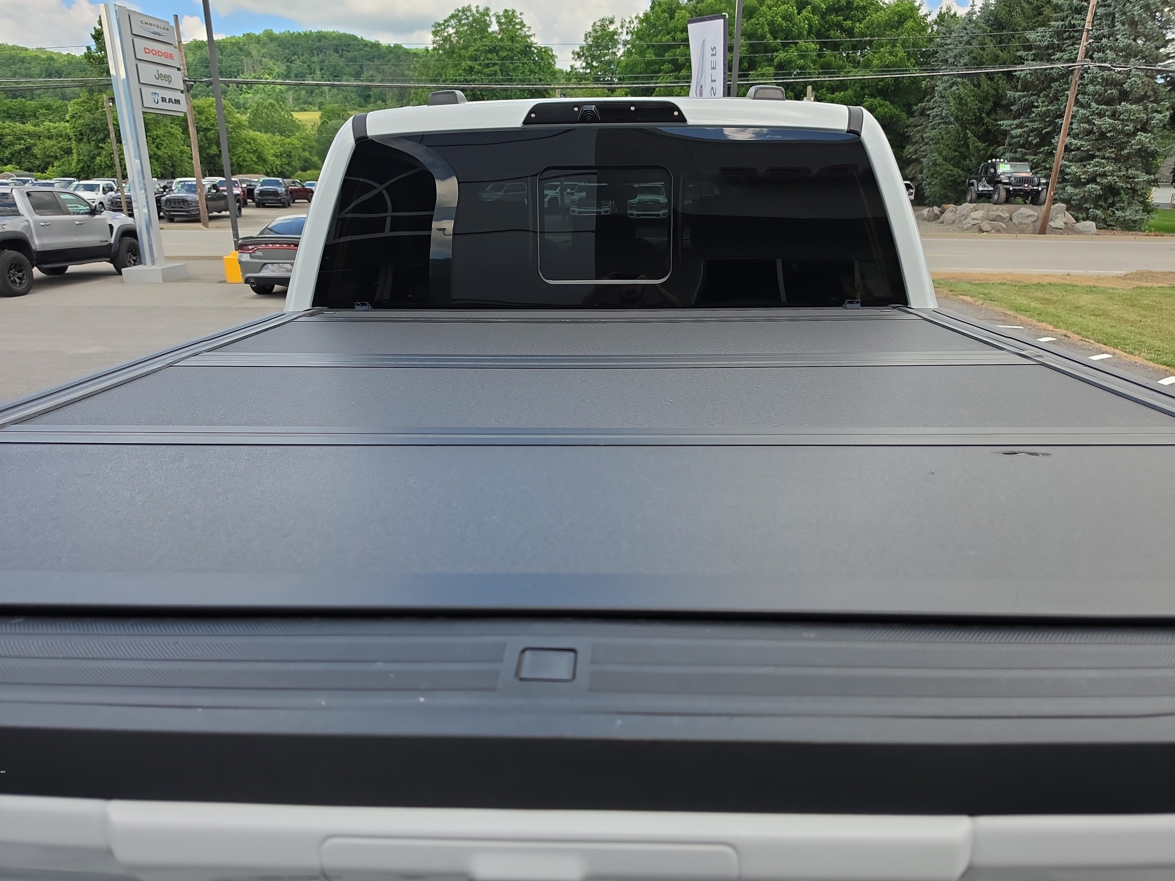 Used 2022 Ford F150 Raptor w/ Equipment Group 801A High AWD/4WD image 5