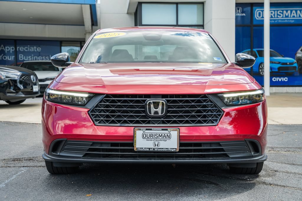 Used 2025 Honda Accord Sport image 2
