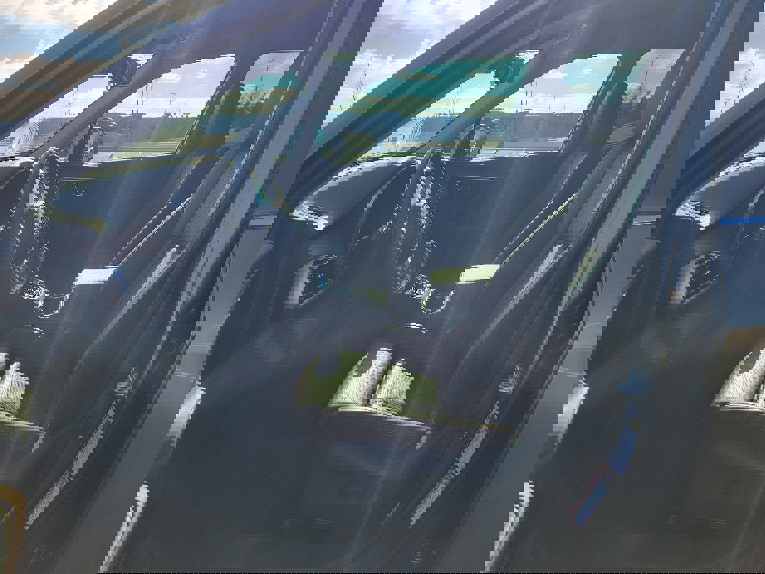 Used 2025 Subaru Outback Touring XT w/ Popular Package #2 image 28