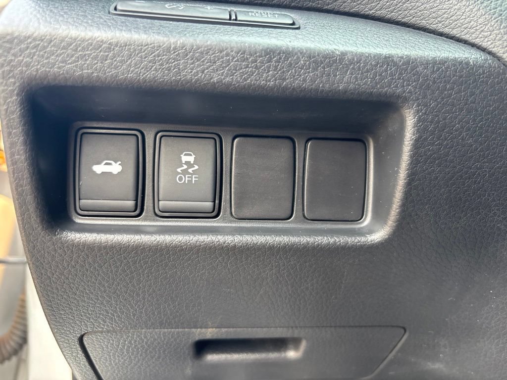 Used 2017 Nissan Altima 2.5 S w/ Power Driver Seat Package FWD image 19