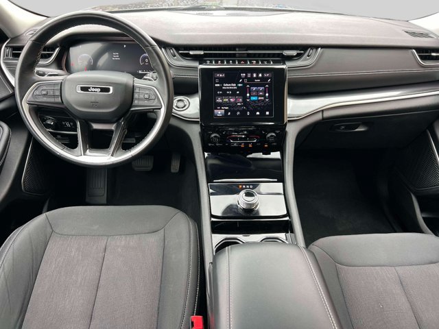 Used 2022 Jeep Grand Cherokee L Laredo w/ Luxury Tech Group I AWD/4WD image 11