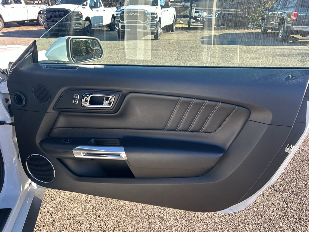 Used 2016 Ford Mustang Premium w/ Ecoboost Performance Package image 14