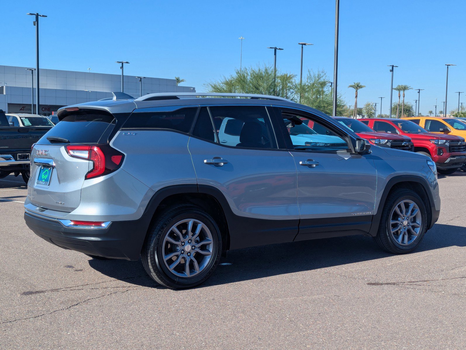 Certified 2024 GMC Terrain SLT image 6