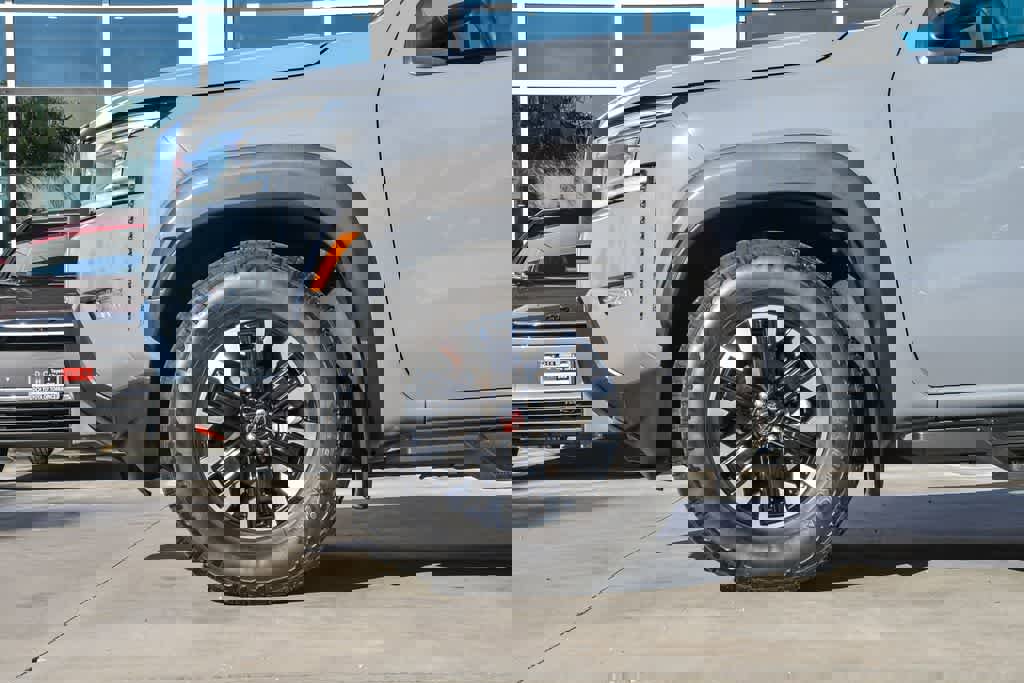 Used 2023 Nissan Frontier Pro-X w/ Tow Package image 10