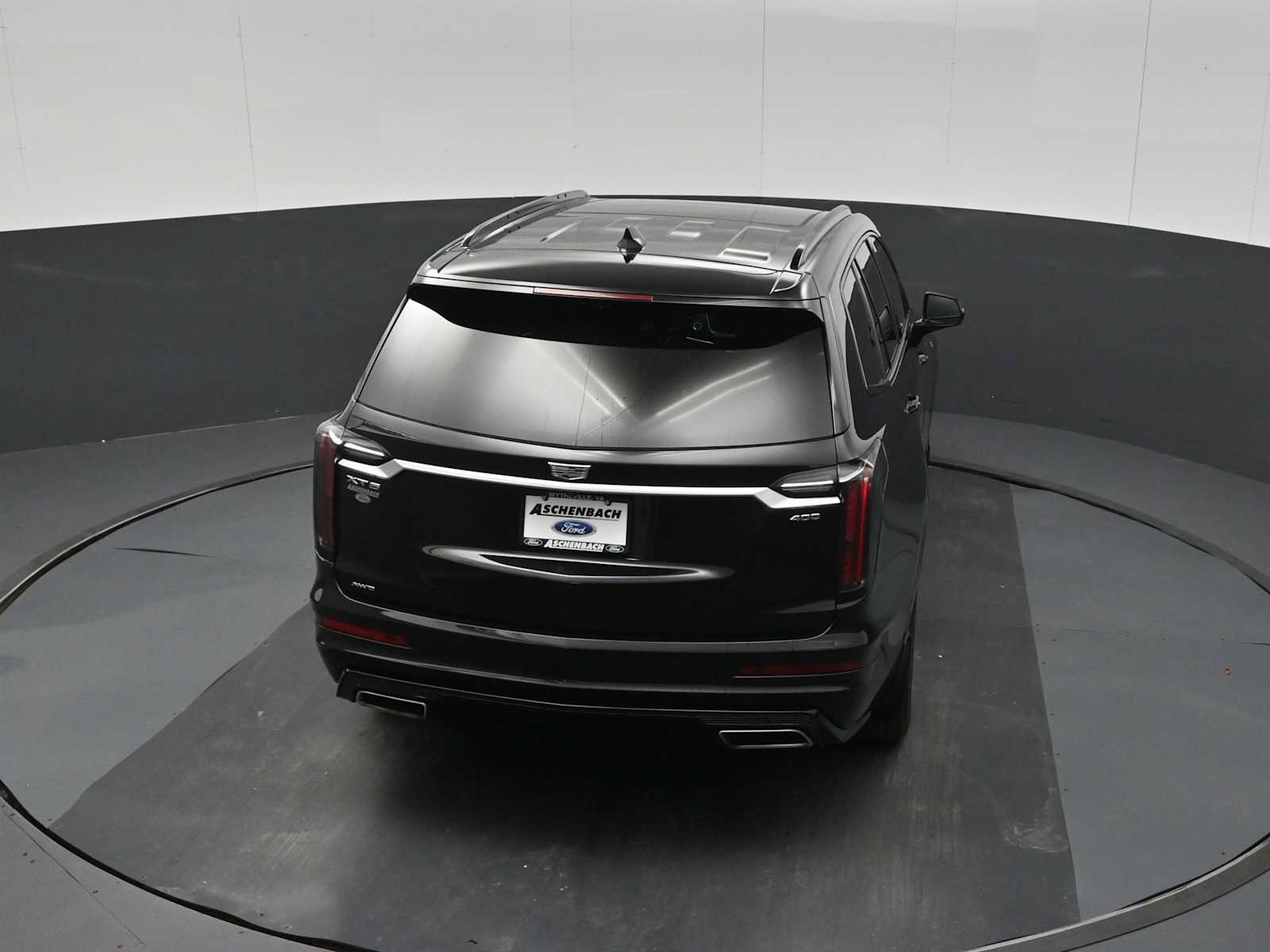 Used 2024 Cadillac XT6 Sport w/ Technology Package AWD/4WD image 29