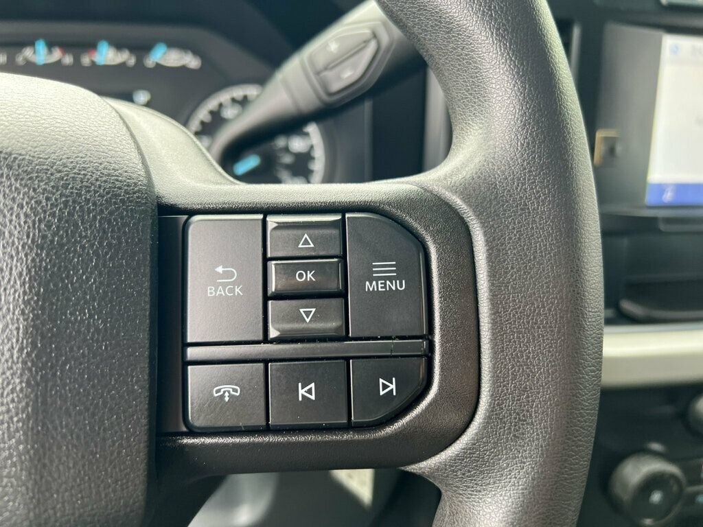 Used 2023 Ford F350 XLT AWD/4WD image 14