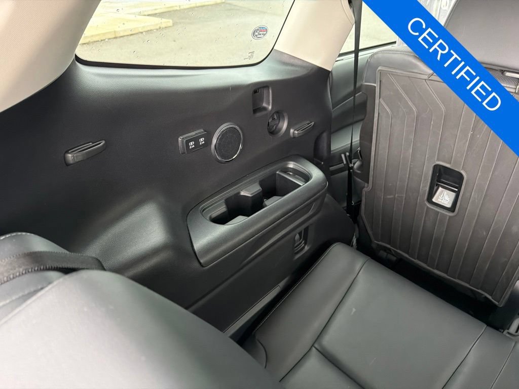 Certified 2022 Subaru Ascent Touring AWD/4WD image 30