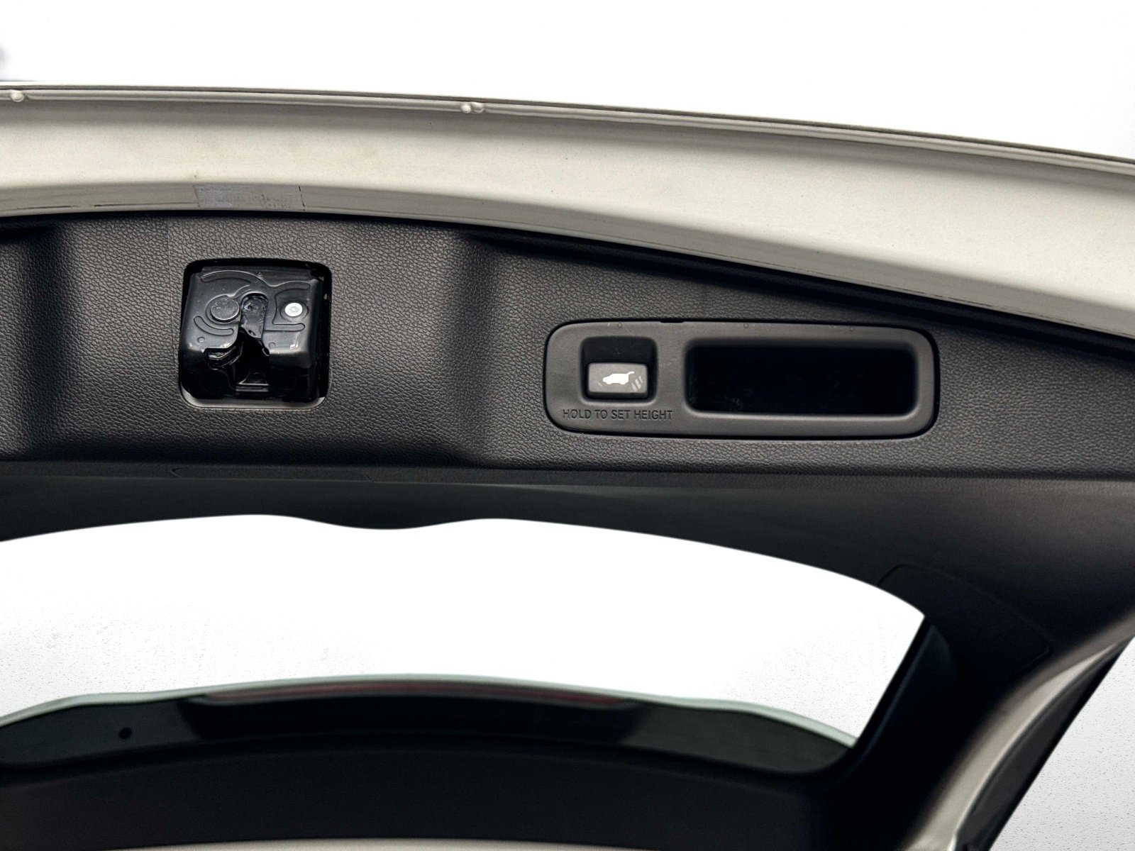 Used 2020 Honda CR-V EX-L image 12