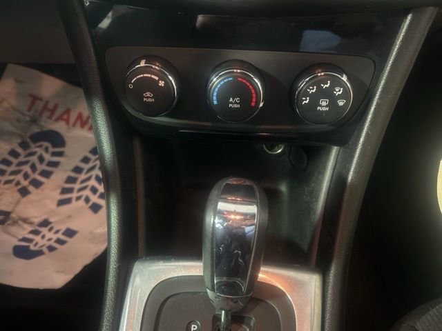 Used 2013 Chrysler 200 LX image 26