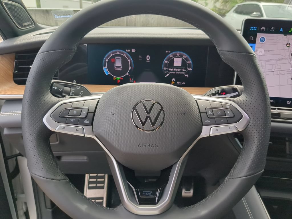 New 2026 Volkswagen Tiguan SEL R-Line AWD/4WD image 30