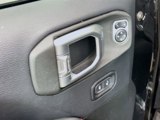 Used 2019 Jeep Wrangler Unlimited Rubicon image 18