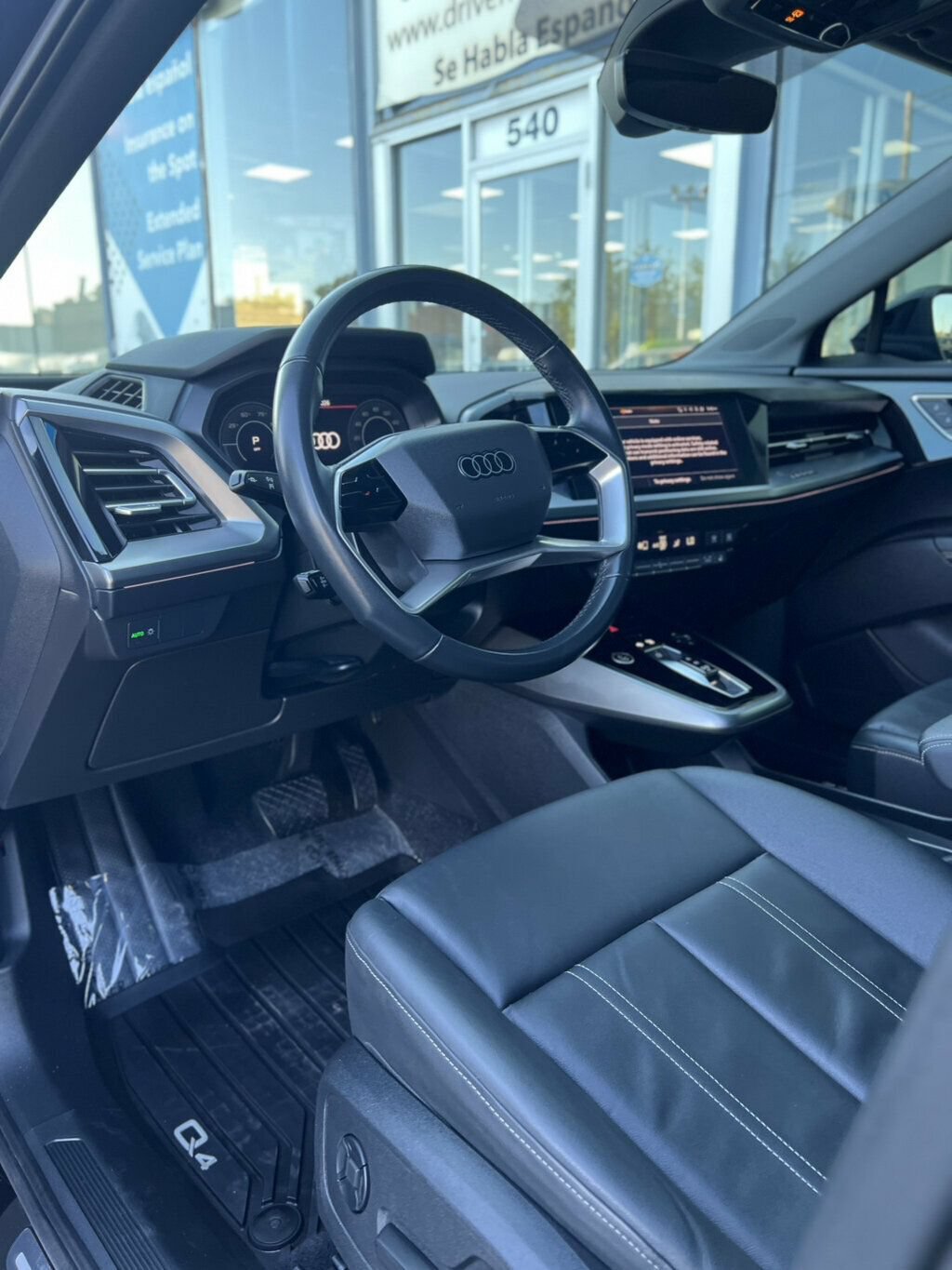 Used 2022 Audi Q4 e-tron Premium Plus w/ Premium Plus AWD/4WD image 12