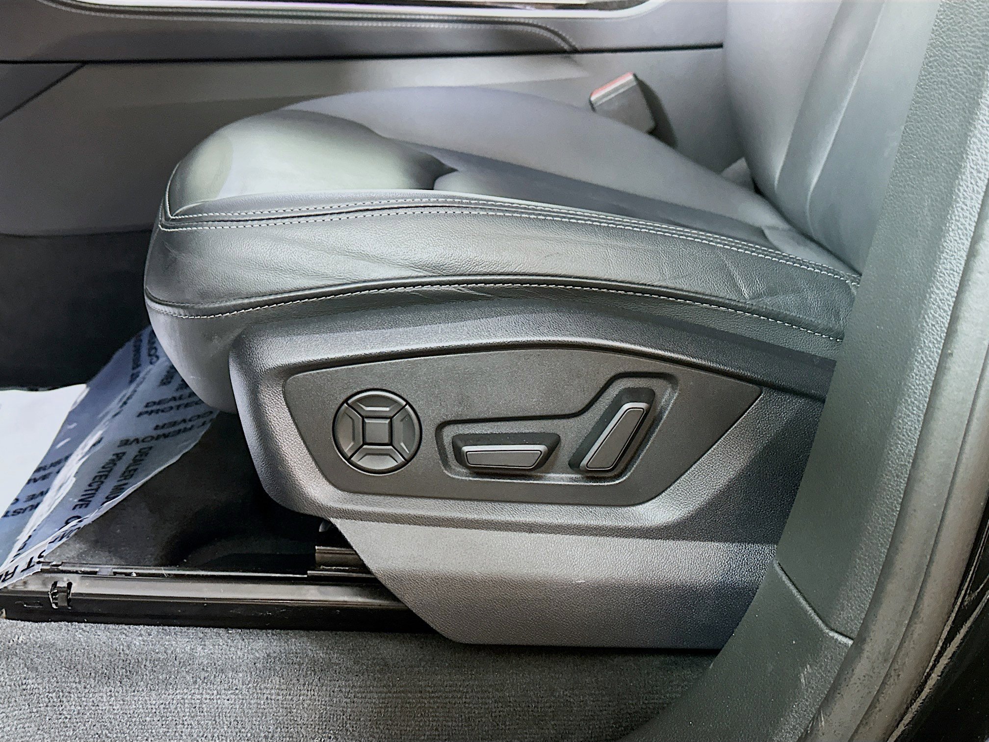 Certified 2025 Audi Q7 3.0T Premium Plus image 20