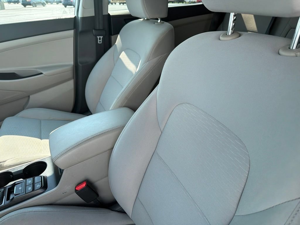 Used 2019 Hyundai Tucson SE AWD/4WD image 10