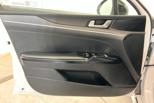 Used 2022 Kia K5 GT-Line image 14