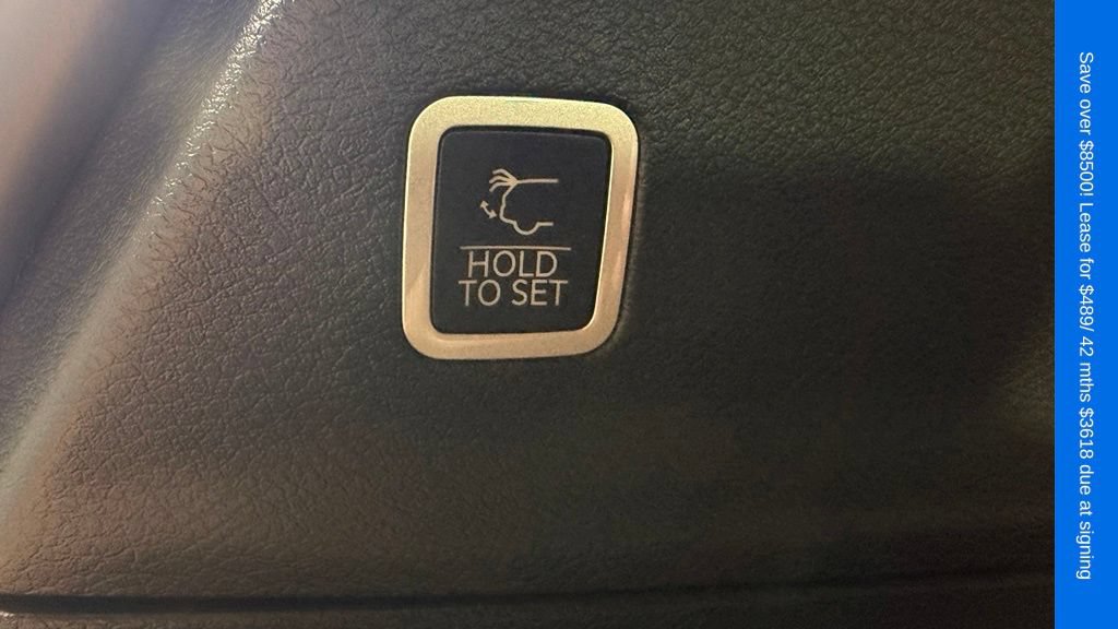 New 2027 Chrysler Pacifica Select FWD image 11