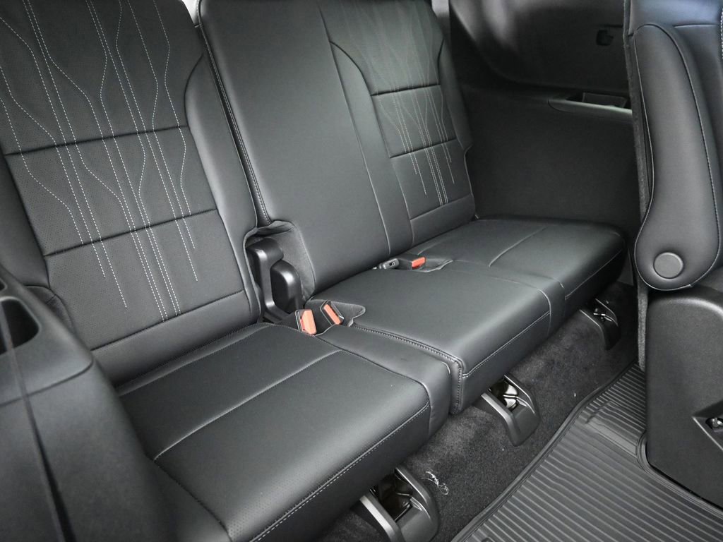 New 2026 Buick Enclave Avenir w/ Super Cruise Package image 10