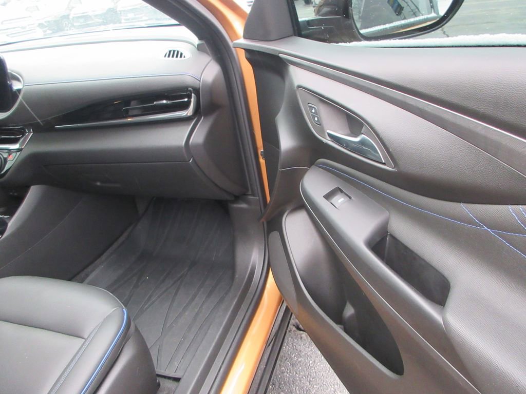 Certified 2024 Buick Envista Sport Touring w/ Convenience I Package image 19