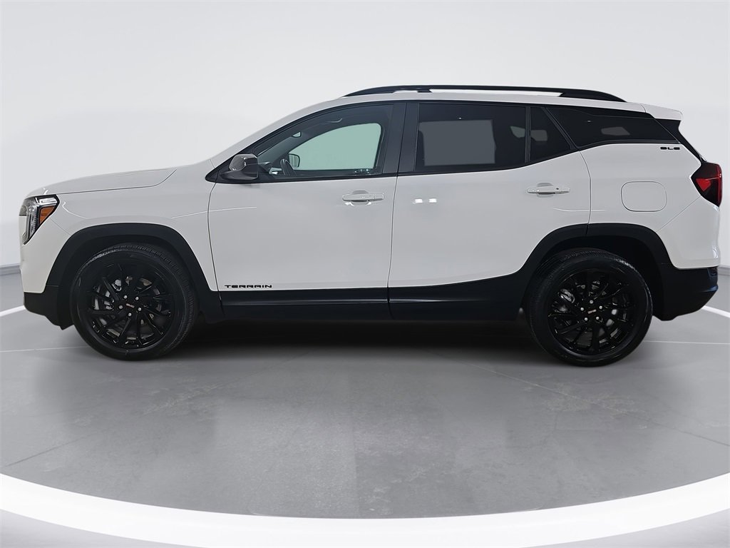Certified 2023 GMC Terrain SLE w/ Driver Convenience Package image 7