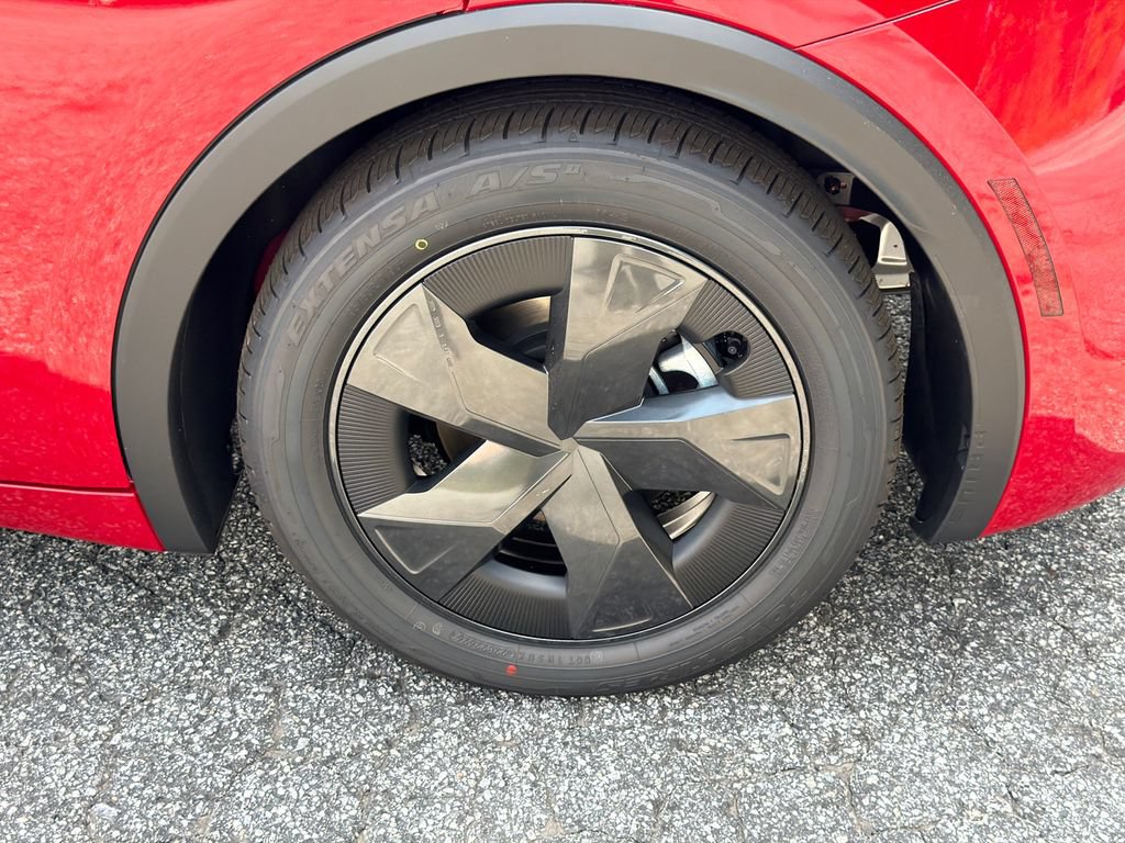 New 2027 Toyota Prius Plug-In Hybrid FWD image 21