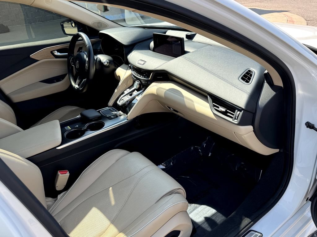 Used 2023 Acura TLX w/ Advance Package AWD/4WD image 39