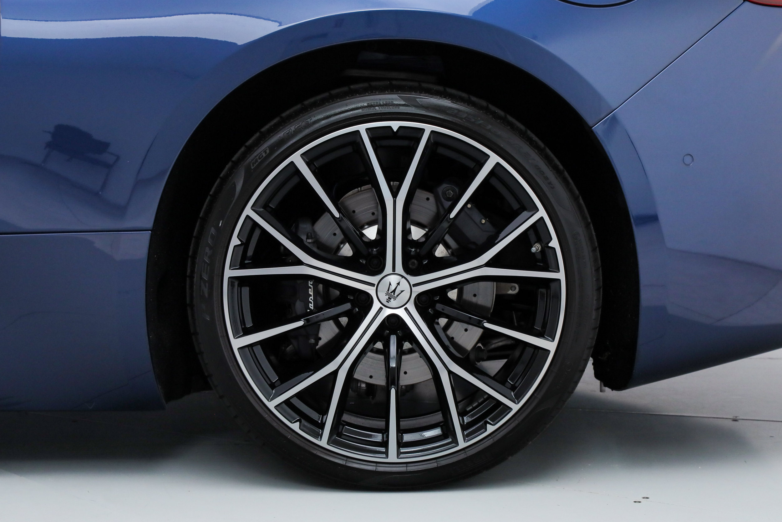 Certified 2026 Maserati GranCabrio Modena AWD/4WD image 29