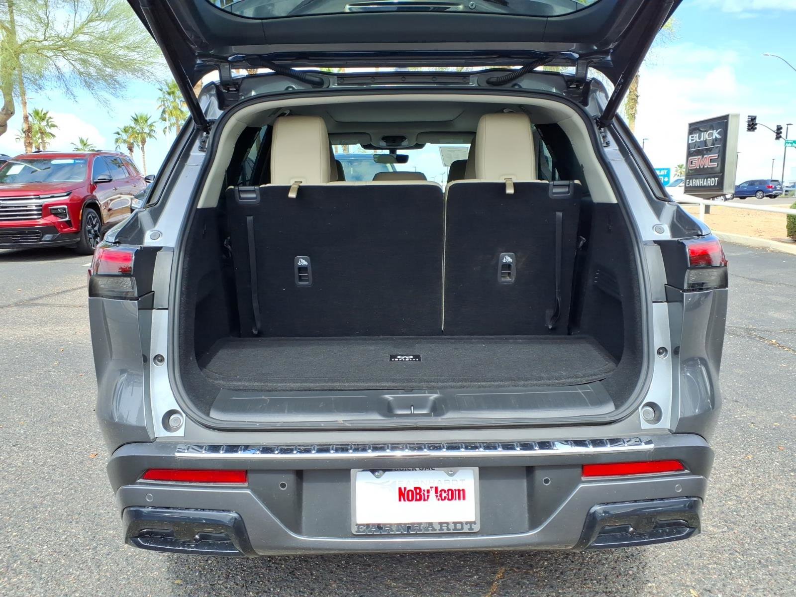 Used 2025 INFINITI QX60 Luxe w/ Cargo Package image 10