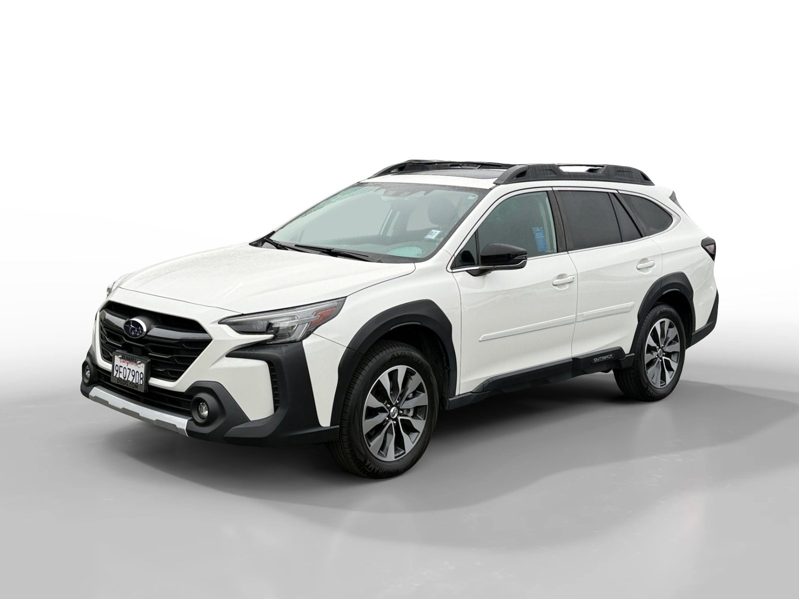 Used 2023 Subaru Outback Limited XT image 1